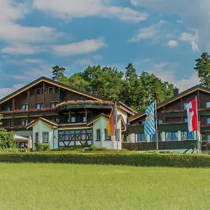 Hotel Waldgasthof Am Letten Wittmann Gmbh, Schonburg